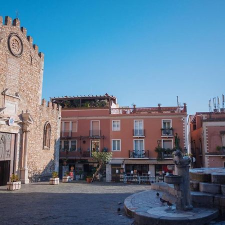 Castalia Apartments & Rooms Duomo Taormina Exteriör bild
