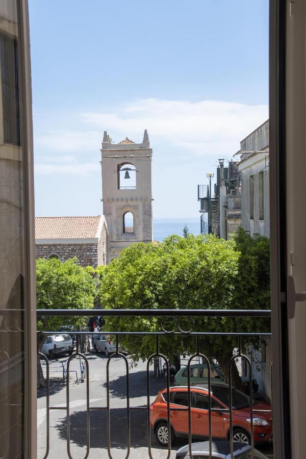 Castalia Apartments & Rooms Duomo Taormina Exteriör bild