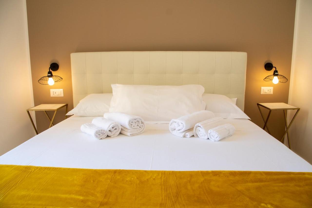 Castalia Apartments & Rooms Duomo Taormina Exteriör bild